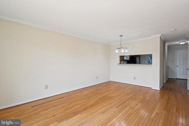 Building Photo - 43971 Kitts Hill Terrace