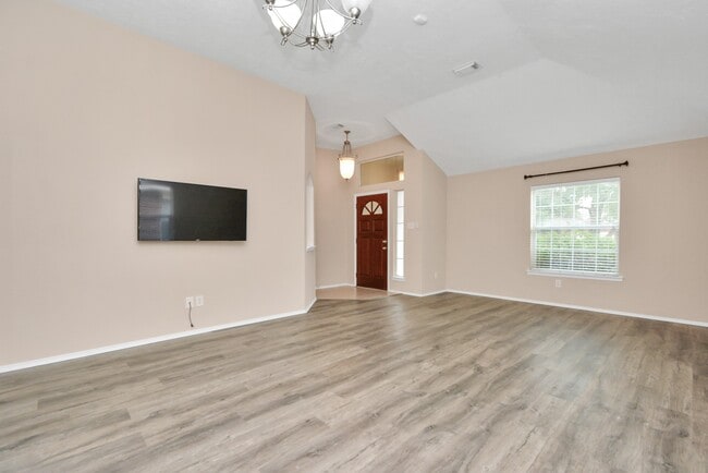 Building Photo - 7515 Braeberry Ct