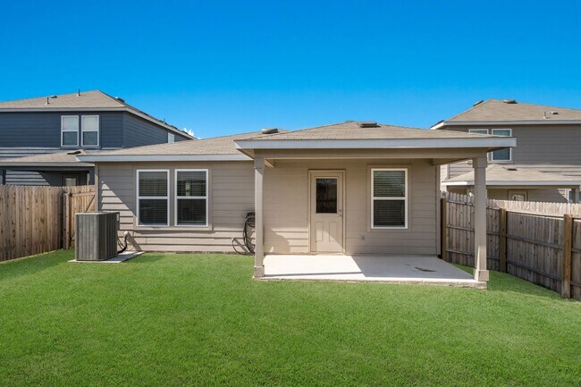 Building Photo - 3-Bedroom Home with Flexible Office Space