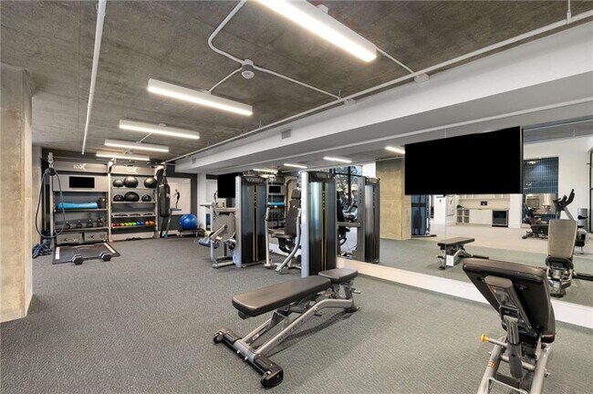 Building Photo - 788 West Marietta St NW