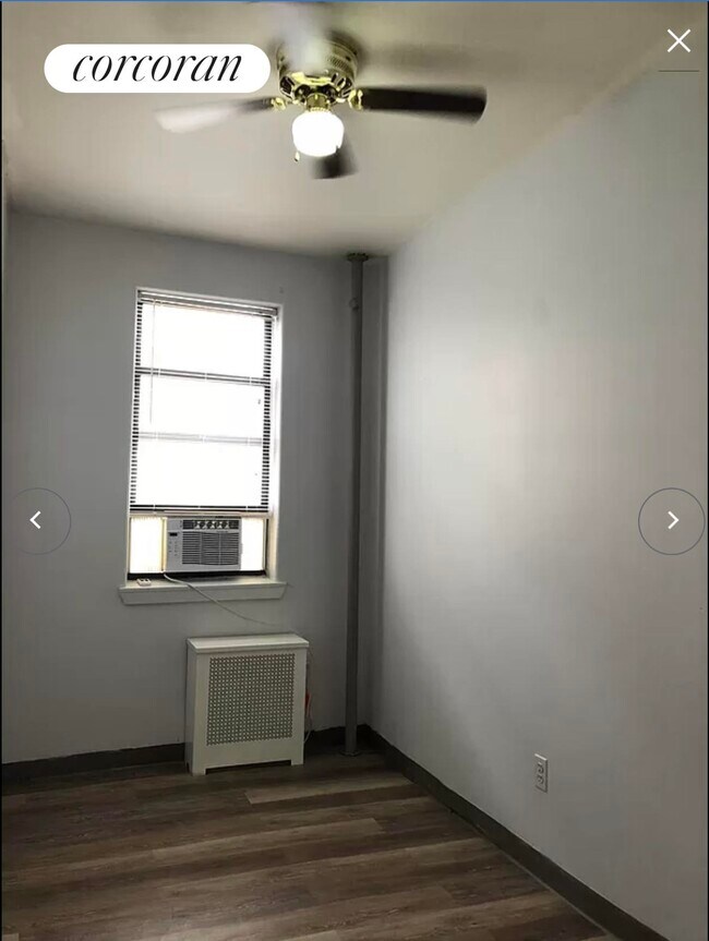 Building Photo - 448 E 13th St