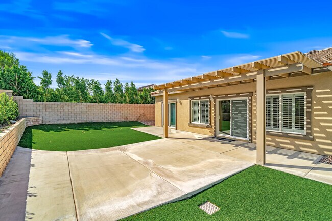 Building Photo - 1267 Oro Ridge