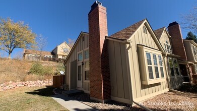 Building Photo - 6847 Mountain Top Ln