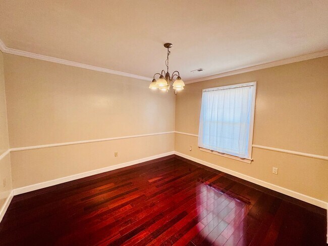Building Photo - Conveniently located near Langley Air Force Base!