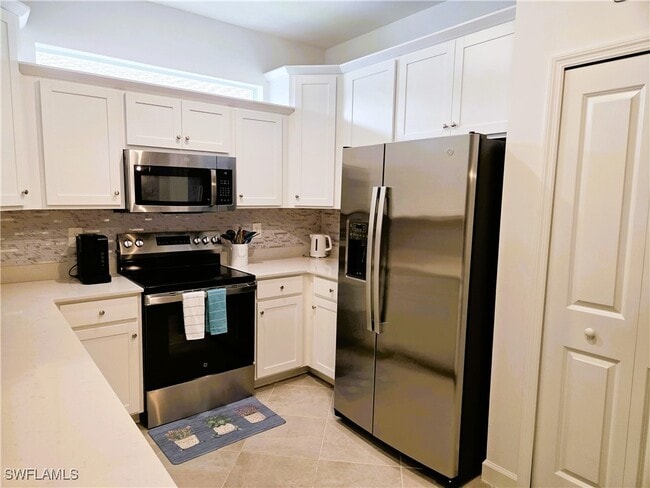 Building Photo - 20683 Hazelnut Ct