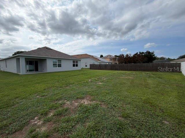 Building Photo - 709 Versailles Ln