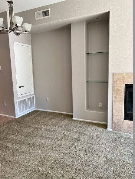 Building Photo - 6605 N 93rd Ave