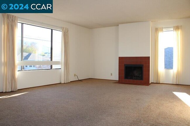 Building Photo - 1531 Liberty St