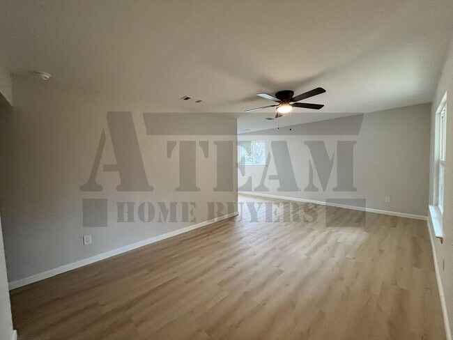 Building Photo - 106 timbercrest
