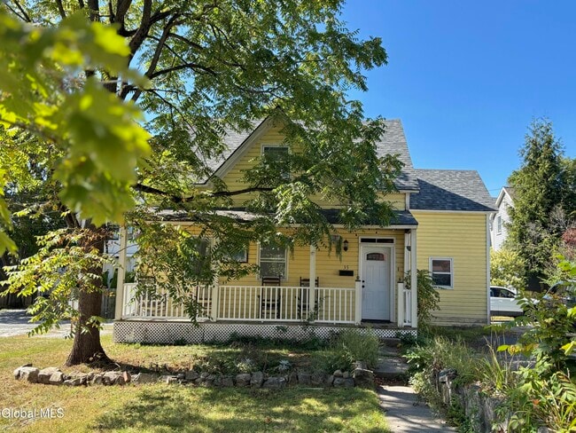 Primary Photo - 35 State St