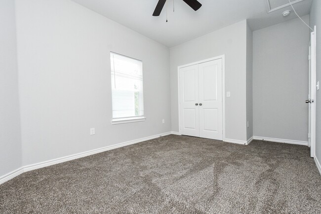 Building Photo - 16991 W Dounreay St