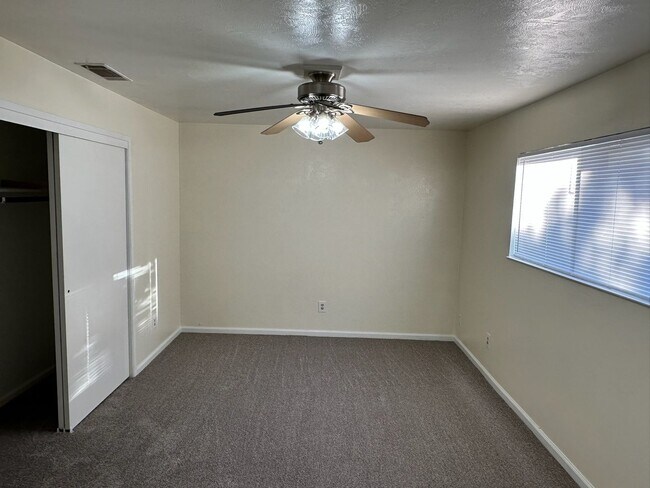 Building Photo - 2902 S University St