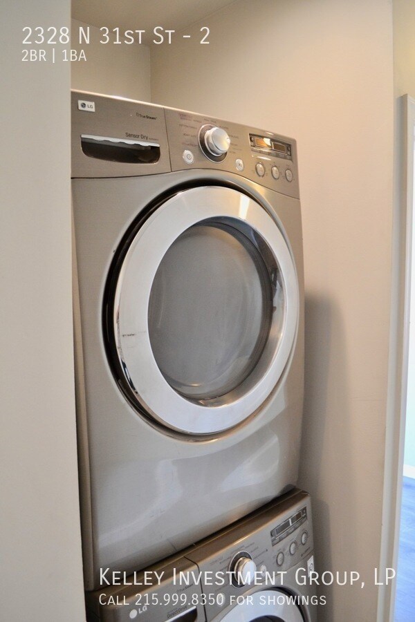 Building Photo - 2328 N 31st St