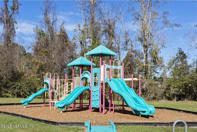 Building Photo - 4966 Key Lime Dr
