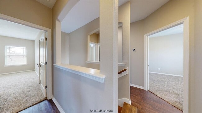 Building Photo - 2706 Horse Haven Ln