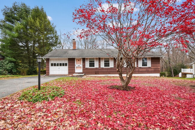 Primary Photo - 60 Wildwood Rd