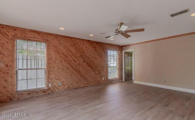 Building Photo - 4944 Mariners Point Dr