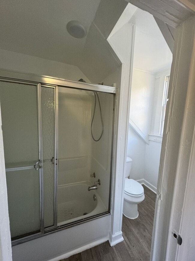 Building Photo - 1BR/1BA Apartment near Downtown Raleigh