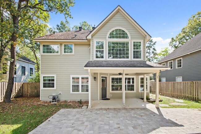 Building Photo - 35 Dovewing Pl