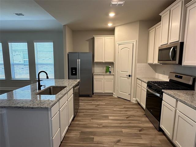 Building Photo - 808 Boyer Ct