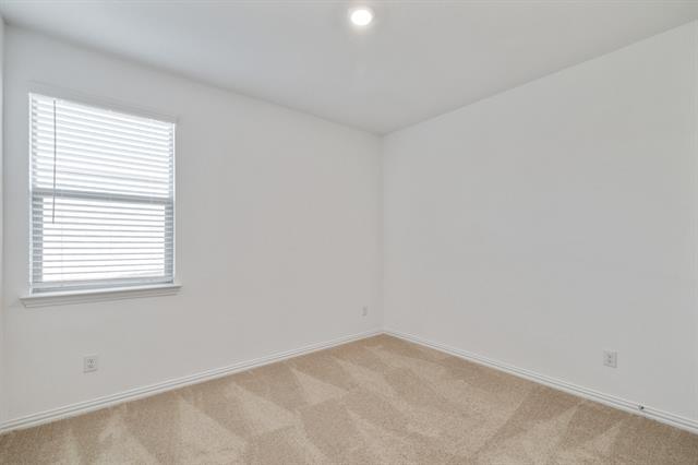 Building Photo - 3213 Layla Creek Dr
