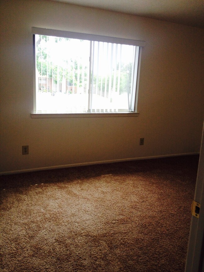 Building Photo - 7801 Calle de Cobre NE