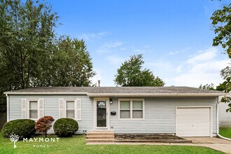 Building Photo - 400 N Ponca Dr