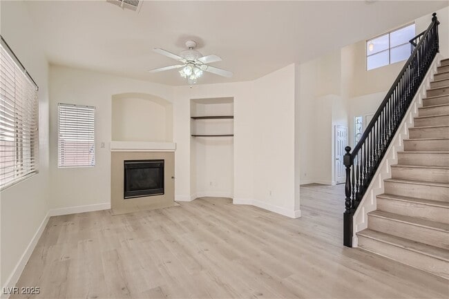 Building Photo - 10372 Turning Leaf Ave