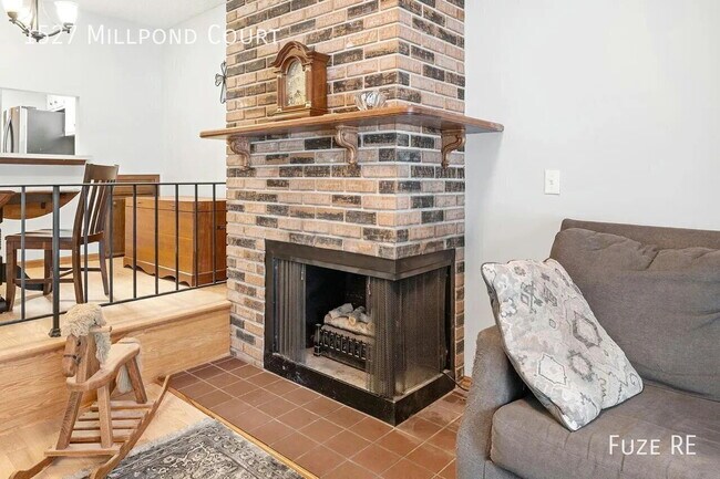 Building Photo - 1527 Millpond Ct