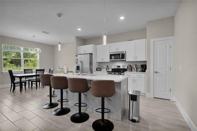 Building Photo - 1187 N Platte Ln