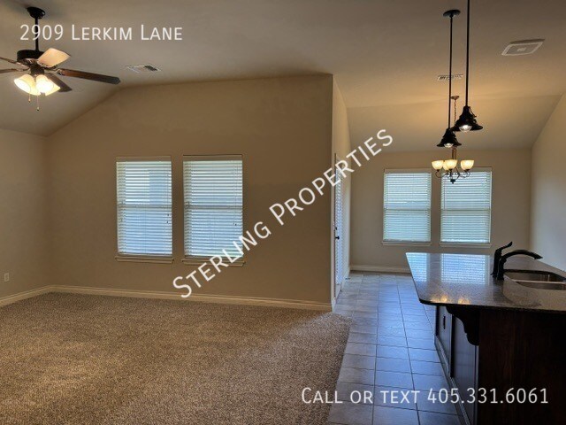 Building Photo - 2909 Lerkim Ln