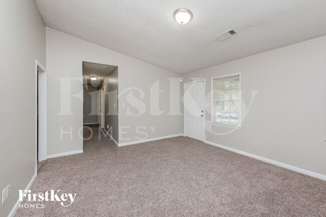 Building Photo - 255 Remington Trail