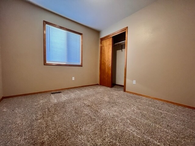 Building Photo - 5438 S Paintbrush Pl