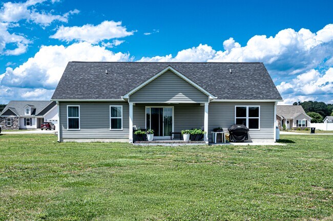 Building Photo - 202 Grist Mill Dr