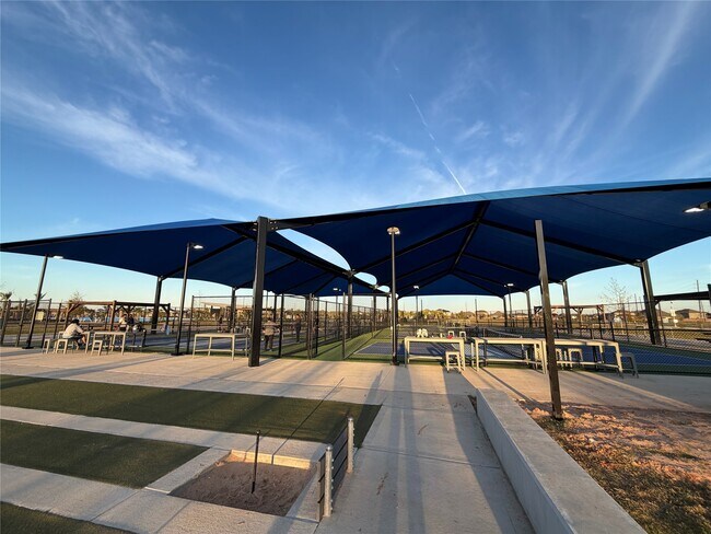 Building Photo - 1240 Woodflower Dr