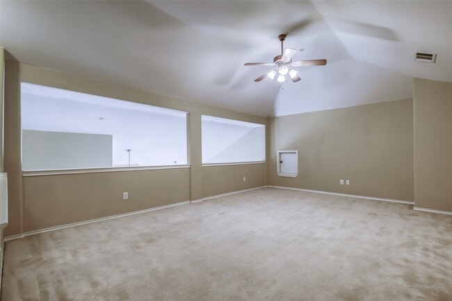 Building Photo - 10091 Summit Run Dr