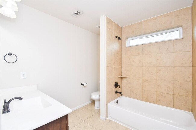 Building Photo - 11819 De Palma Ln