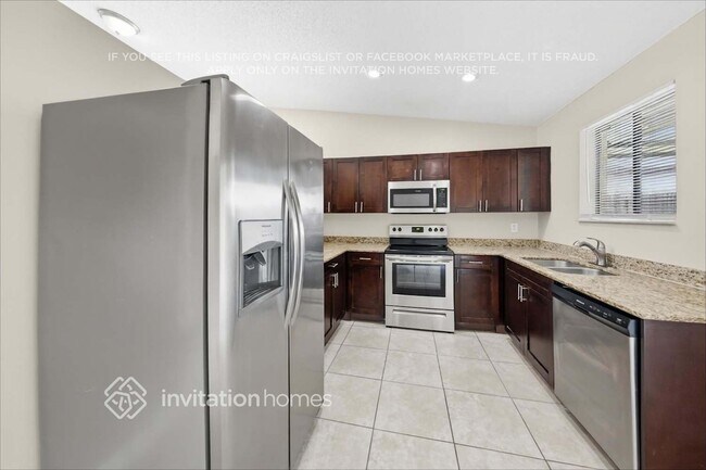 Building Photo - 9316 NW 53rd St