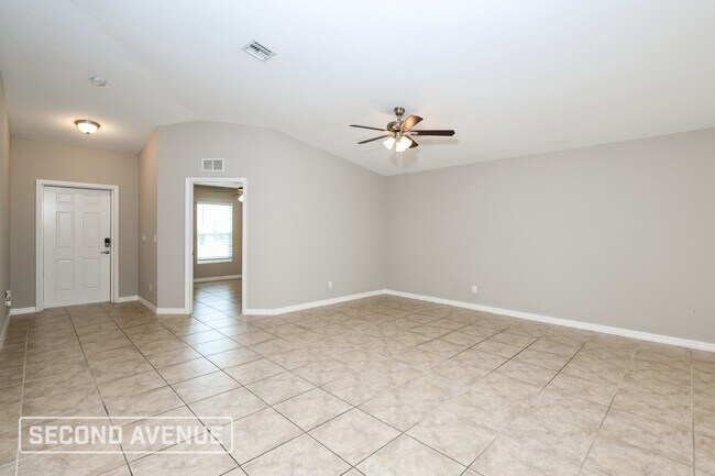 Building Photo - 1655 Painter St SE