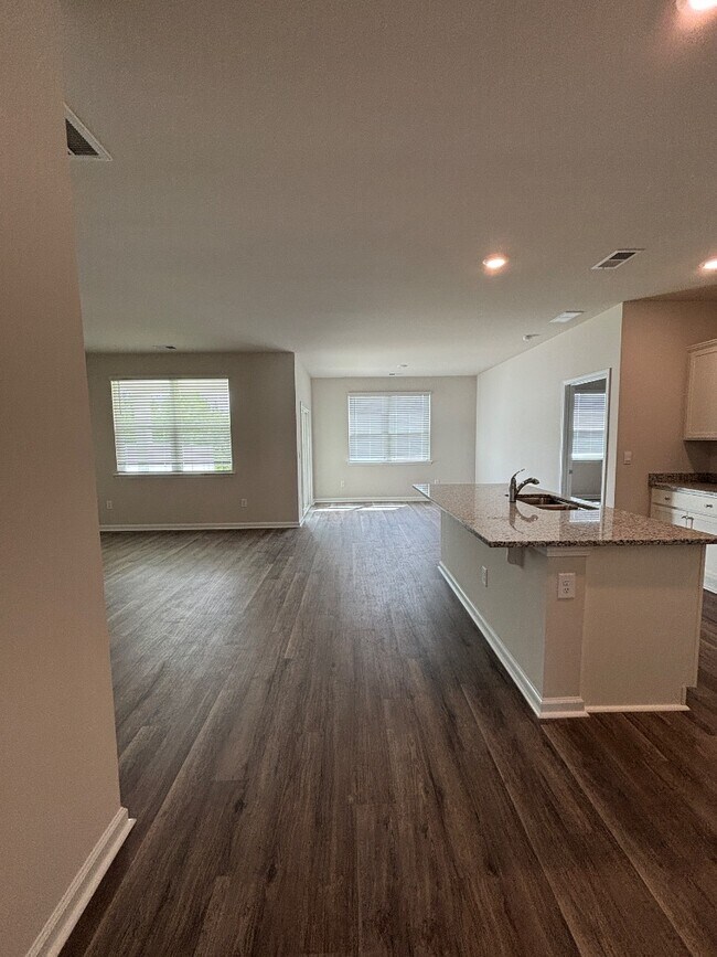Building Photo - 201 Hadley Spgs Ave