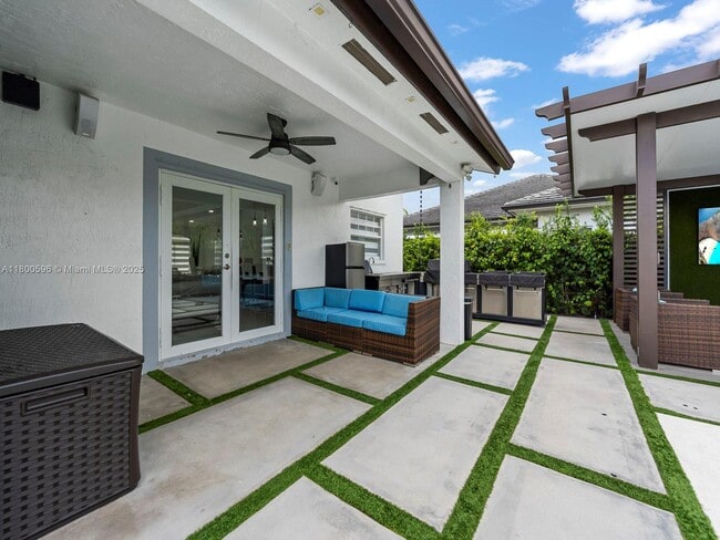 Building Photo - 17835 SW 150th Ct