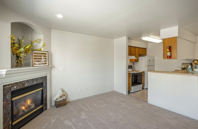 Building Photo - La Maisonnette