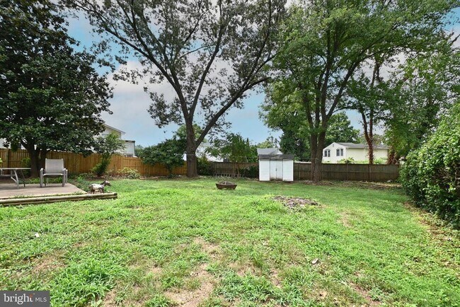 Building Photo - 13703 Pennsboro Dr