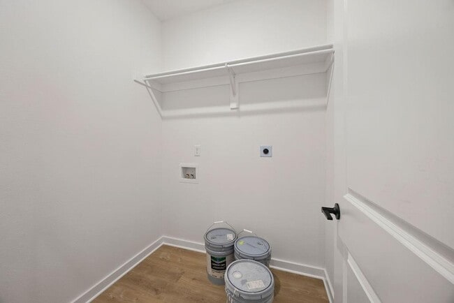 Building Photo - 40 Banff Dr