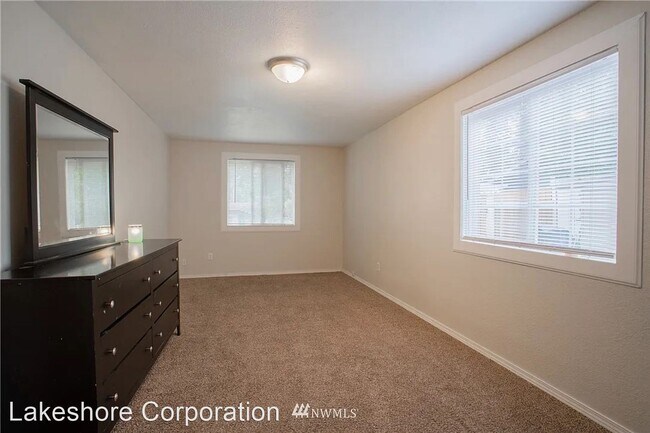 Building Photo - 3 br, 2 bath House - 23624 52nd Ave E