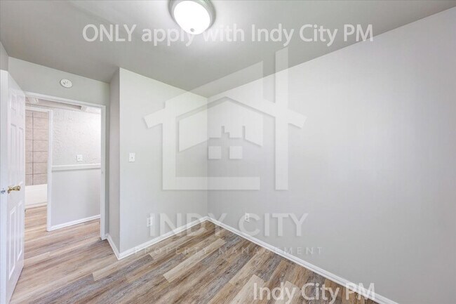 Building Photo - 3916 W 30th St