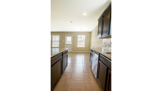 Building Photo - 5716 Hopkins Dr