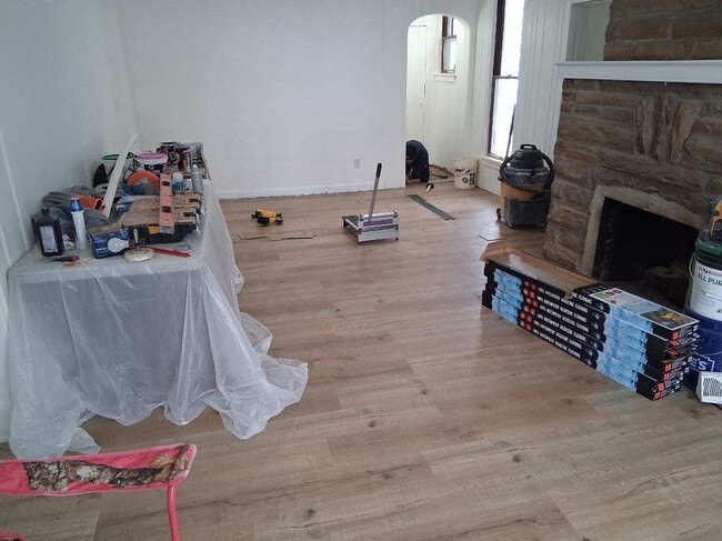 Primary Photo - 920 Fulton St