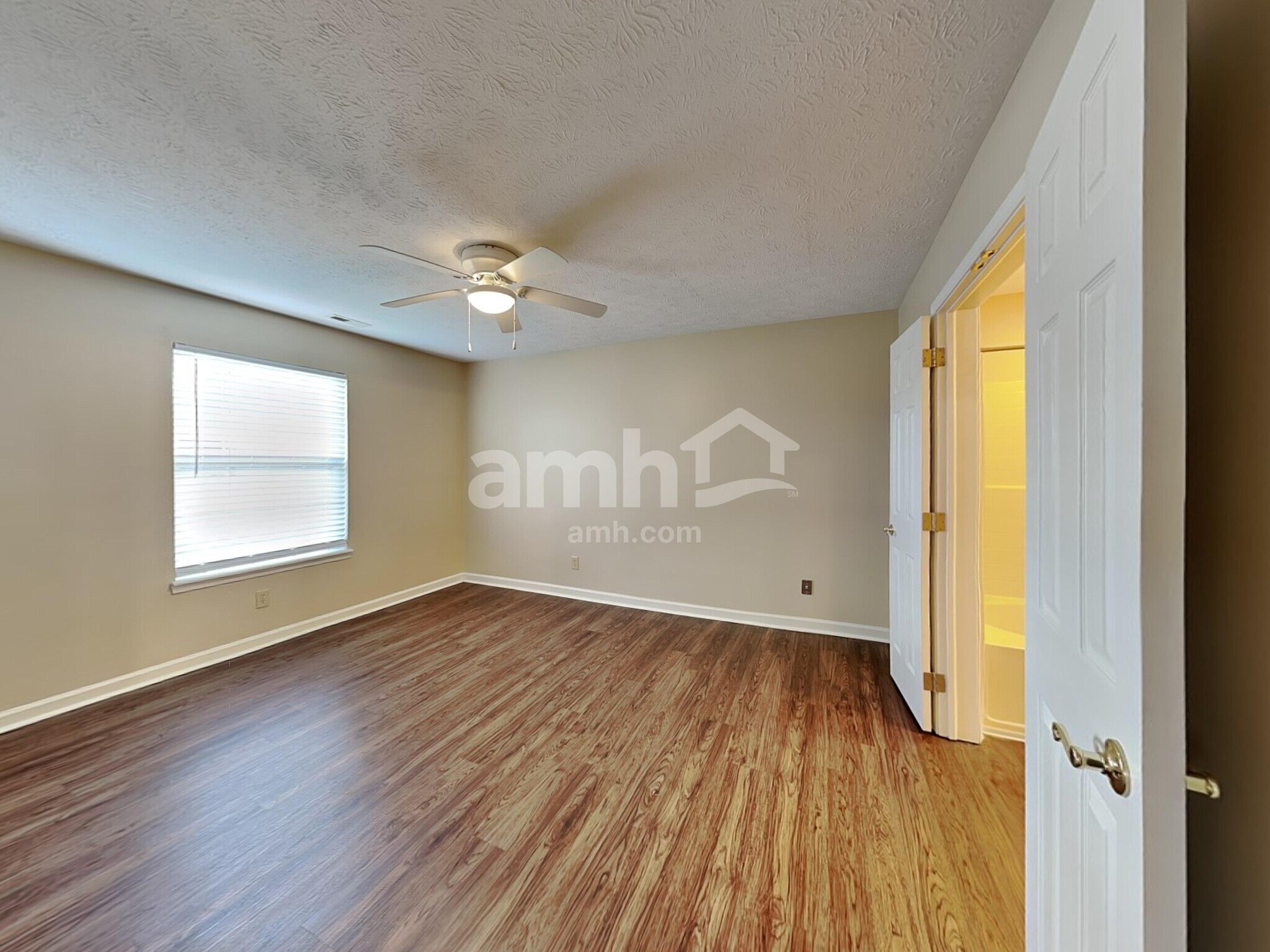 Building Photo - 10393 Buell Ct