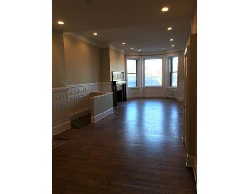 Building Photo - 486 Beacon St